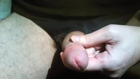 Snapshot of 2001uwuk chatting on 12-08-24, 06:28 2001uwuk online show from 12-08-24, 06:28