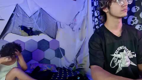 2006_tgn online show from 10-31-25, 12:06