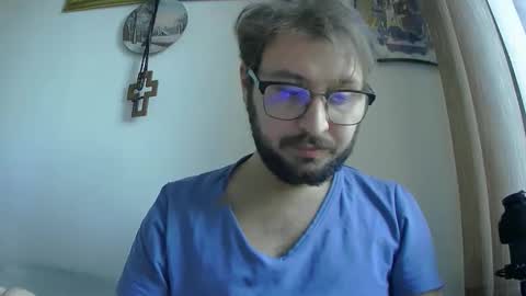 Snapshot of 21jus chatting on 10-17-25, 01:57 21jus online show from 10-17-25, 01:57