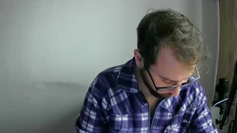 Snapshot of 21jus chatting on 12-05-25, 12:58 21jus online show from 12-05-25, 12:58