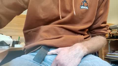 Snapshot of 22_acacia_avenue chatting on 10-01-25, 09:48 22_acacia_avenue online show from 10-01-25, 09:48