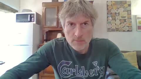 22esserre online show from 12-27-24, 01:18