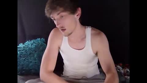 Snapshot of 27tnguy chatting on 02-26-26, 06:56 27tnguy online show from 02-26-26, 06:56