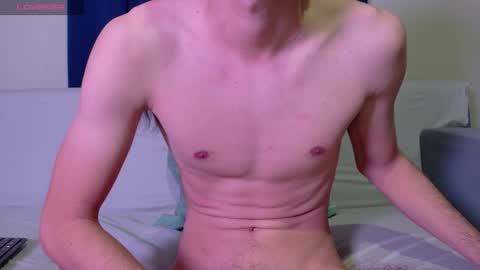 Snapshot of 2alexoconor chatting on 03-06-26, 01:24 2alexoconor online show from 03-06-26, 01:24