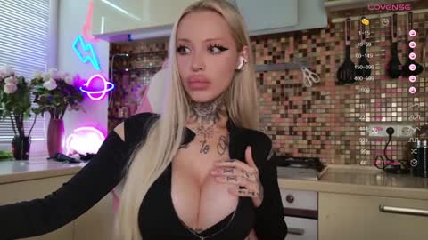     30 NOV  online show from 02-07-25, 11:01