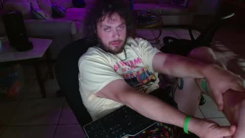Snapshot of 2dirtyhillbillies chatting on 05-27-26, 02:52 ThrillBilly online show from 05-27-26, 02:52