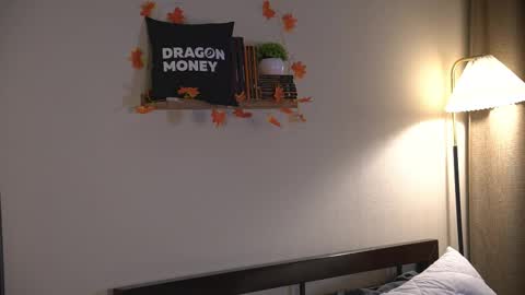 Elley  online show from 11-06-25, 06:47