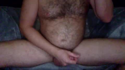Snapshot of 2hairrypigs chatting on 10-21-25, 03:29 2hairrypigs online show from 10-21-25, 03:29
