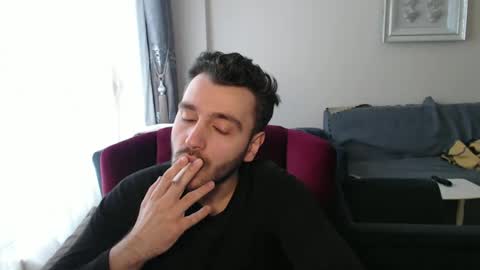 Snapshot of 2handsomeman chatting on 02-19-26, 02:24 Berk online show from 02-19-26, 02:24