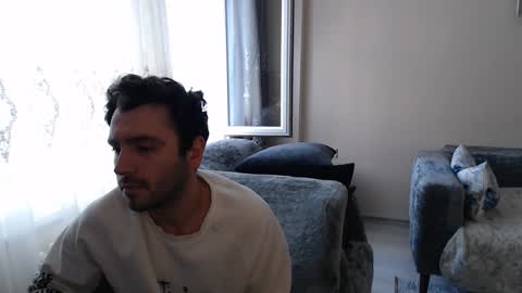 Snapshot of 2handsomeman chatting on 04-24-26, 02:30 Berk online show from 04-24-26, 02:30