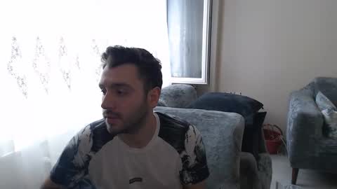 Snapshot of 2handsomeman chatting on 05-14-26, 12:01 Berk online show from 05-14-26, 12:01
