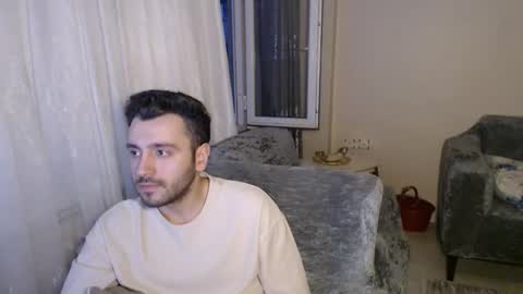 Snapshot of 2handsomeman chatting on 05-15-26, 10:50 Berk online show from 05-15-26, 10:50