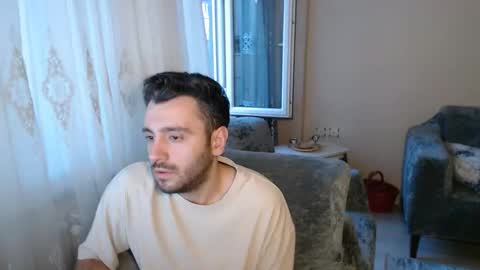 Snapshot of 2handsomeman chatting on 05-16-26, 12:29 Berk online show from 05-16-26, 12:29