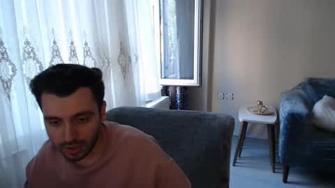 Snapshot of 2handsomeman chatting on 05-24-26, 04:34 Berk online show from 05-24-26, 04:34