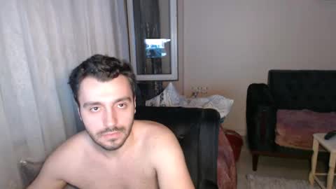 Snapshot of 2handsomeman chatting on 06-02-26, 09:06 Berk online show from 06-02-26, 09:06