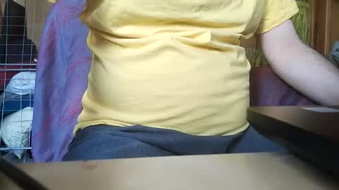Snapshot of 2hard2handleme chatting on 05-10-26, 03:17 2hard2handleme online show from 05-10-26, 03:17