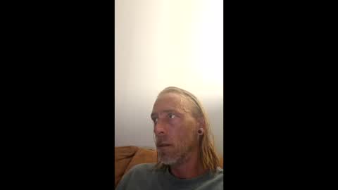Snapshot of 2k2love chatting on 05-25-26, 09:54 Kevin online show from 05-25-26, 09:54