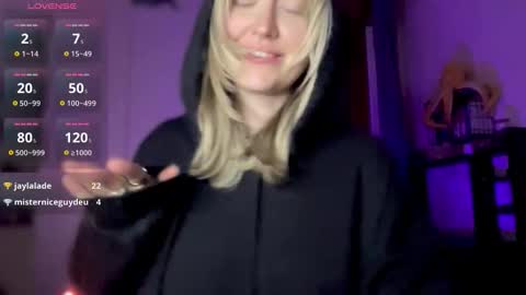  . online show from 11-10-25, 07:35