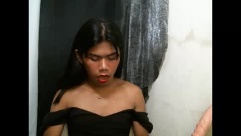 Snapshot of 2mella_reload chatting on 10-07-25, 04:09 MEL online show from 10-07-25, 04:09