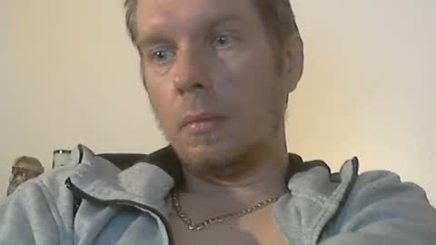 2small4you83 online show from 12-28-24, 10:25