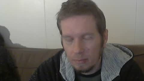 2small4you83 online show from 01-18-25, 12:13