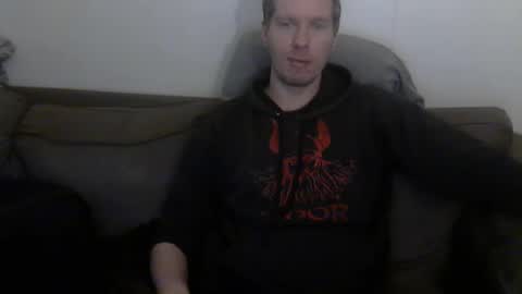 2small4you83 online show from 01-15-26, 01:21