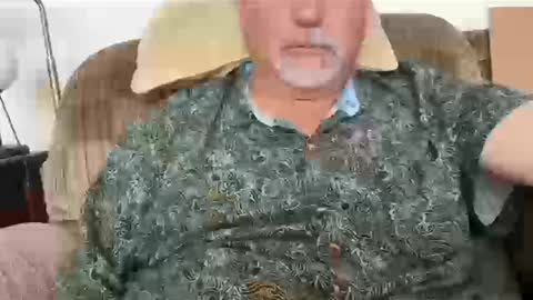 Snapshot of 2sp64 chatting on 10-11-25, 06:28 2sp64 online show from 10-11-25, 06:28