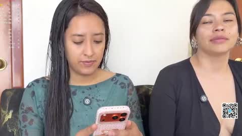 Dalilah and Tarah online show from 04-06-26, 02:29