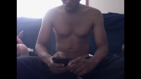 Snapshot of 2watchcock chatting on 06-10-26, 06:29 Str8 Edge online show from 06-10-26, 06:29