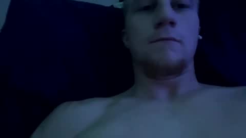 Snapshot of 302kingpin chatting on 11-12-25, 08:15 302kingpin online show from 11-12-25, 08:15