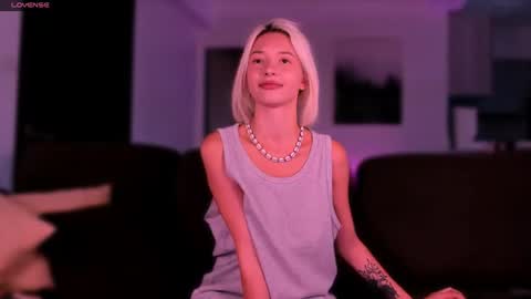 Snapshot of 30_second_to_cum chatting on 07-20-26, 01:42 30_second_to_cum online show from 07-20-26, 01:42