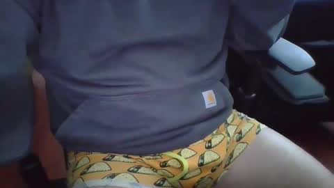 30sman52 online show from 12-24-24, 05:44