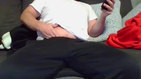 30sman52 online show from 10-19-25, 04:40