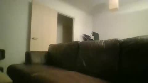 33UK online show from 03-03-25, 02:15