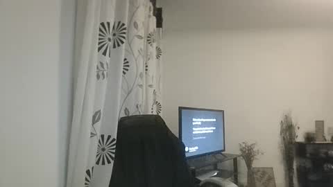 33UK online show from 12-03-25, 12:29