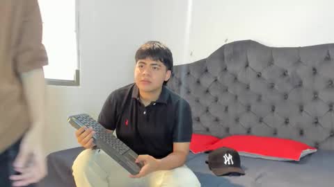 Snapshot of 3guy3 chatting on 11-26-25, 07:48 Guy 1 Guy 2 Guy 3. online show from 11-26-25, 07:48