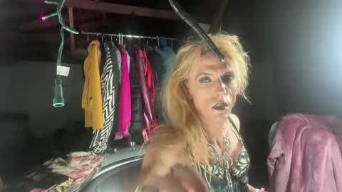 3jackieeikcaj3 online show from 03-15-26, 05:46