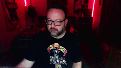 Snapshot of 3ndlessmike chatting on 05-08-26, 10:31 3ndlessmike online show from 05-08-26, 10:31