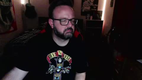 Snapshot of 3ndlessmike chatting on 05-09-26, 01:44 3ndlessmike online show from 05-09-26, 01:44