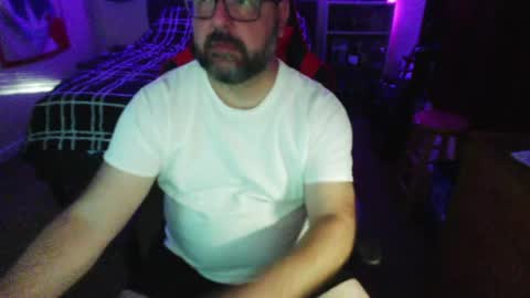 Snapshot of 3ndlessmike chatting on 05-25-26, 11:49 3ndlessmike online show from 05-25-26, 11:49
