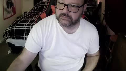Snapshot of 3ndlessmike chatting on 07-08-26, 11:04 3ndlessmike online show from 07-08-26, 11:04