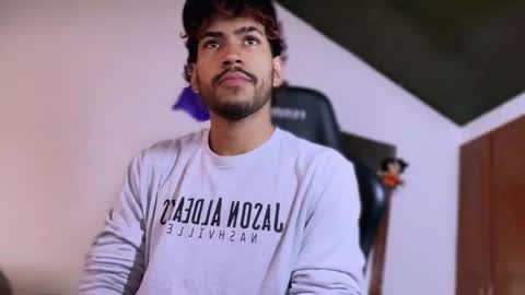 E V I L online show from 12-04-25, 05:32