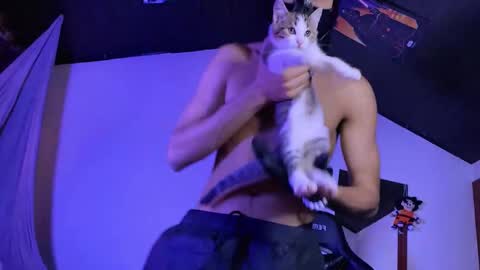 Snapshot of 3v1l_ chatting on 01-14-26, 07:08 E V I L online show from 01-14-26, 07:08