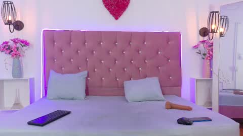 Snapshot of 3valyriax chatting on 07-16-26, 06:14 Val online show from 07-16-26, 06:14