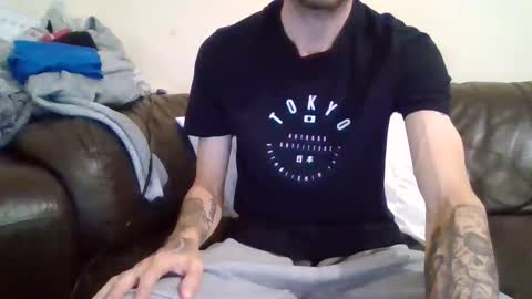 420feetloverr420 online show from 10-01-25, 11:22