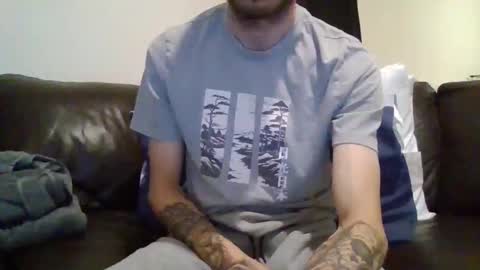 420feetloverr420 online show from 10-09-25, 12:19