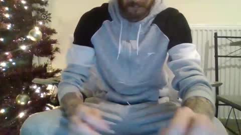 420feetloverr420 online show from 11-24-25, 12:54