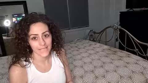 Snapshot of 420kc_couple chatting on 06-02-26, 04:03 KC420Couple online show from 06-02-26, 04:03