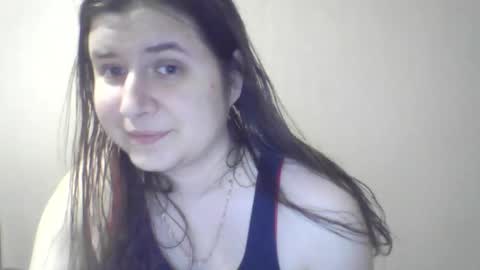 Snapshot of 444____ chatting on 12-14-25, 09:41 Katya online show from 12-14-25, 09:41