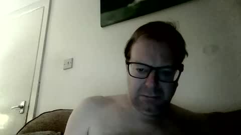 Snapshot of 4rtt43 chatting on 02-24-26, 07:56 robert online show from 02-24-26, 07:56